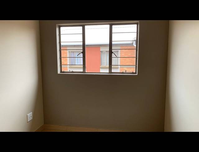 2 BEDROOM APARTMENT FOR SALE IN ANDEON